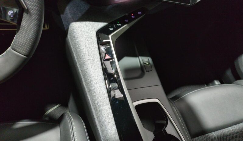 PEUGEOT 3008 HYBRID 145 BVA E-DCS6 GT + CAMERA 360 + DRIVE ASSIST PLUS complet