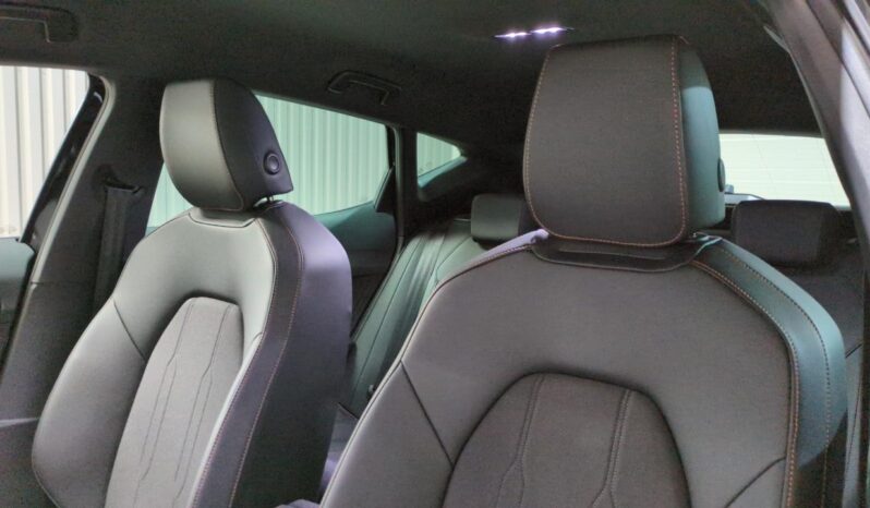 CUPRA FORMENTOR NOUVEAU 1.5 ETSI HYBRID 150 CH BVA DSG7 V + ATTELAGE + SIEGES CHAUFFANTS complet
