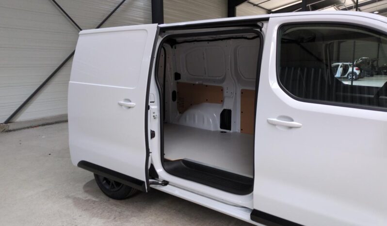 CITROEN JUMPY FOURGON M DIESEL 180 CH AUTOMAT SUREQUIPE complet