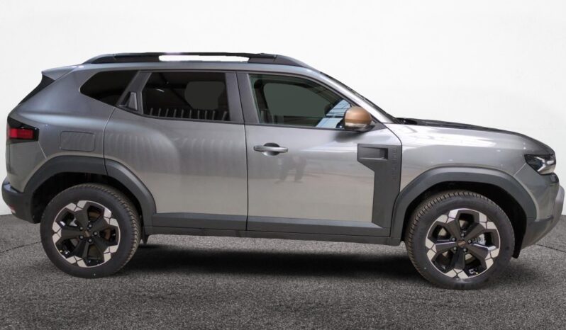 DACIA DUSTER HYBRID-G 150 BVA 4X4 EXTREME SUREQUIPE complet