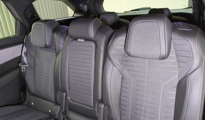 PEUGEOT 5008 HYBRID 145 BVA E-DCS6 7PL GT + PACK VISION 360 & DRIVE ASSIST PLUS complet