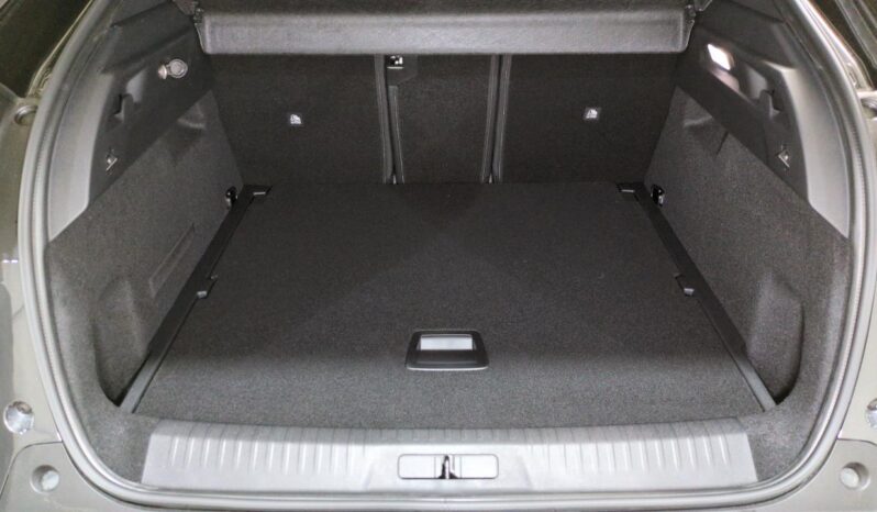 PEUGEOT 3008 HYBRID 145 BVA E-DCS6 GT complet