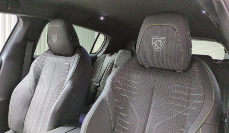 PEUGEOT 308 NOUVELLE BLUEHDI 130 S&S BVA EAT8 GT complet