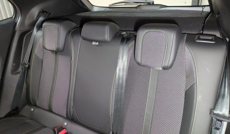 PEUGEOT 2008 HYBRID 145 BVA E-DCS6 GT + PACK DRIVE ASSIST PLUS complet