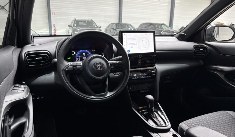 TOYOTA YARIS CROSS HYBRIDE 130H BVA E-CVT 2WD DESIGN SUREQUIPE complet