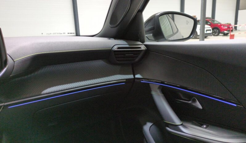 PEUGEOT 2008 HYBRID 145 BVA E-DCS6 GT + PACK DRIVE ASSIST PLUS complet