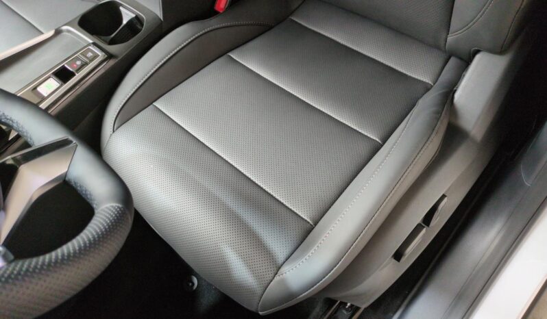 MG ZS 1.5 L HYBRID+ 197 CH BVA LUXURY complet