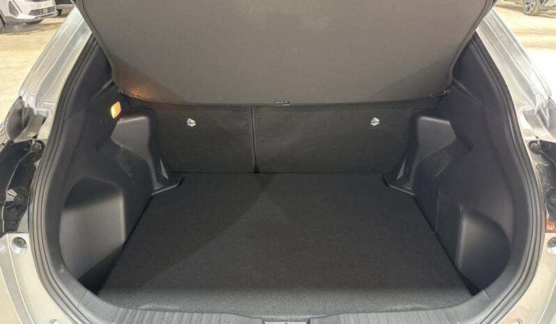 TOYOTA YARIS CROSS HYBRIDE 130H BVA E-CVT 2WD DESIGN SUREQUIPE complet
