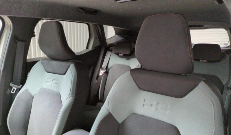 DACIA DUSTER HYBRID 155 BVA 4X2 EXTREME SUREQUIPE complet