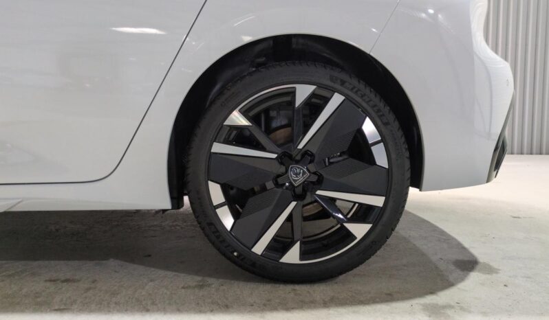 PEUGEOT 308 NOUVELLE HYBRID 145 BVA E-DCS6 GT + CAMERA 360 complet