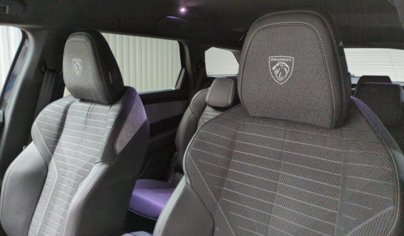 PEUGEOT 5008 HYBRID 145 CH BVA E-DCS6 7PL GT complet