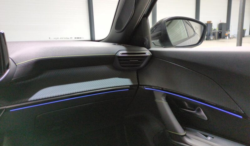 PEUGEOT 2008 HYBRID 145 BVA E-DCS6 GT + PACK DRIVE ASSIST PLUS complet