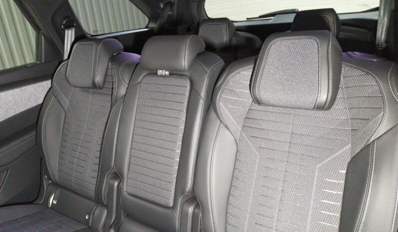 PEUGEOT 5008 HYBRID 145 CH BVA E-DCS6 7PL GT complet