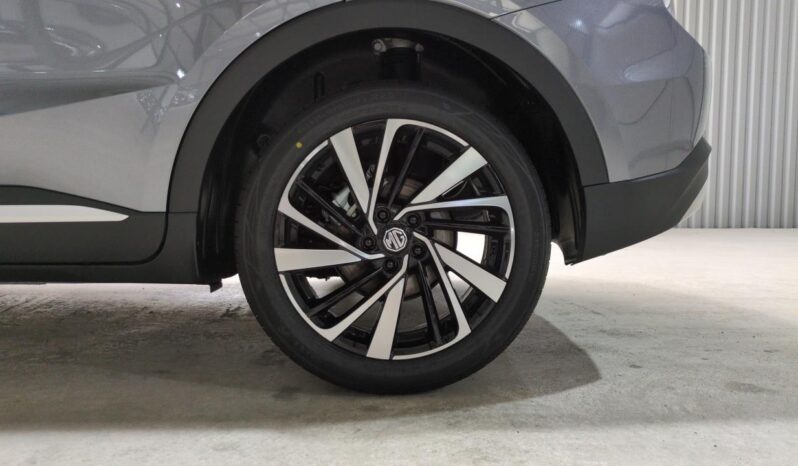 MG ZS 1.5 L HYBRID+ 197 CH BVA LUXURY complet