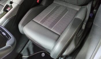 PEUGEOT 5008 HYBRID 145 CH BVA E-DCS6 7PL GT complet