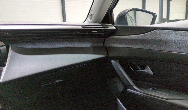 PEUGEOT 308 HYBRID 145 BVA E-DCS6 ALLURE + PACK ACCESS + PACK VISION 360 complet