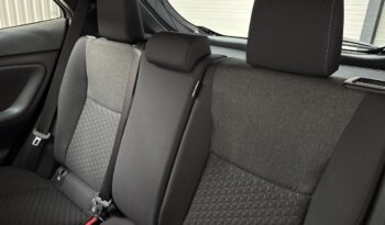 TOYOTA YARIS CROSS HYBRIDE 130H BVA E-CVT 2WD DESIGN SUREQUIPE complet