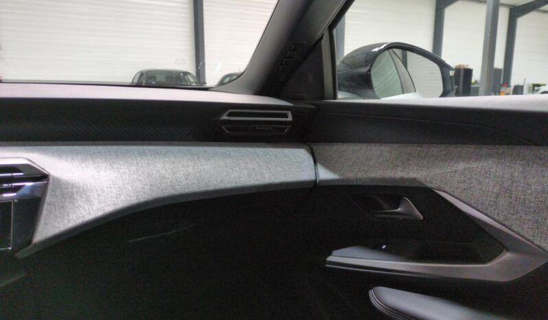 PEUGEOT 3008 HYBRID 145 BVA E-DCS6 ALLURE + GRIP CONTROL + PACK 360 VISION & DRIVE ASSIST + NAVI complet