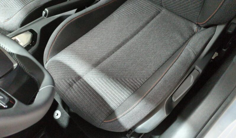 PEUGEOT 208 HYBRID 110 BVA E-DCS6 STYLE complet