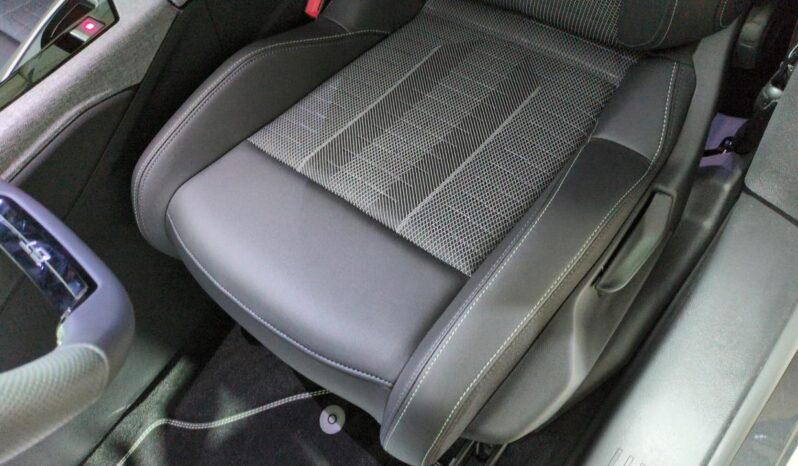PEUGEOT 3008 HYBRID 145 BVA E-DCS6 GT + CAMERA 360 + DRIVE ASSIST PLUS complet