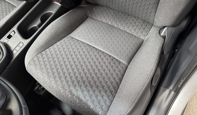 TOYOTA YARIS CROSS HYBRIDE 130H BVA E-CVT 2WD DESIGN SUREQUIPE complet