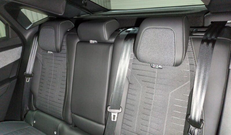 PEUGEOT 3008 HYBRID 145 BVA E-DCS6 GT SUREQUIPE (FOCAL, VISION 360, TOIT PANO) complet