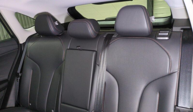 MG EHS 1.5 HYBRID+ 224 CH BVA LUXURY complet
