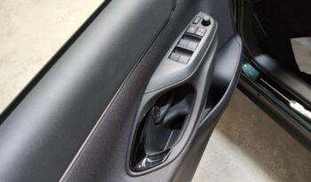 TOYOTA YARIS CROSS HYBRIDE 130H 2WD BVA DESIGN SUREQUIPE (RADARS AV-AR, SIÈGES CHAUFFANTS, ANGLES MORTS) complet