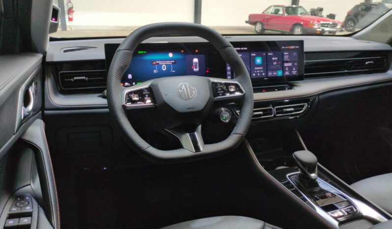 MG EHS 1.5 HYBRID+ 224 CH BVA LUXURY complet
