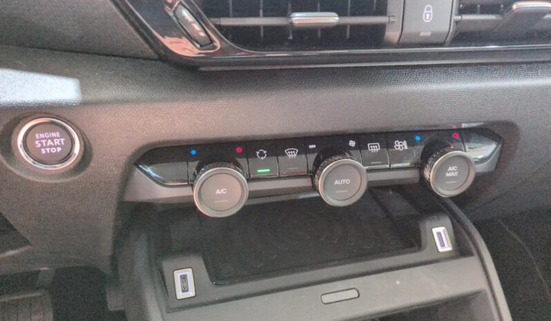 CITROEN C4 HYBRIDE 145 CH BVA E-DCS6 MAX  + CAMERA 360 + AFFICHAGE TETE HAUTE complet